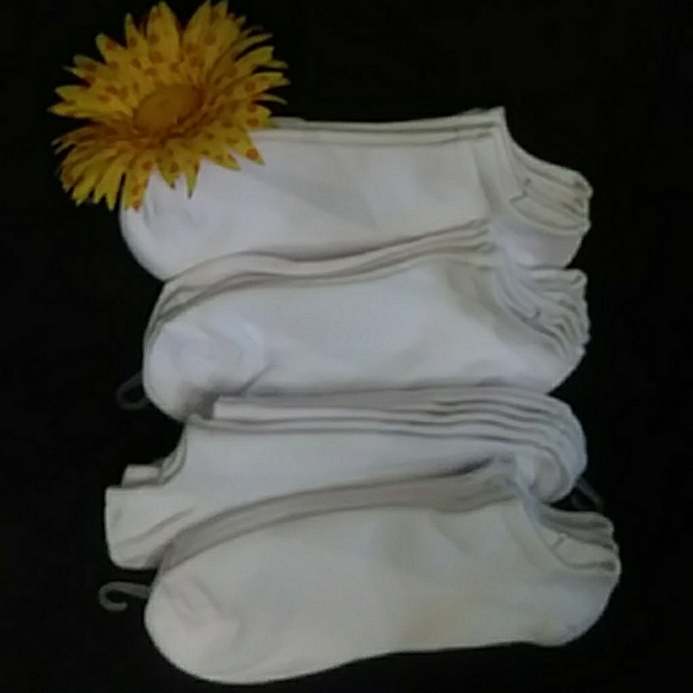 White ankle womans socks